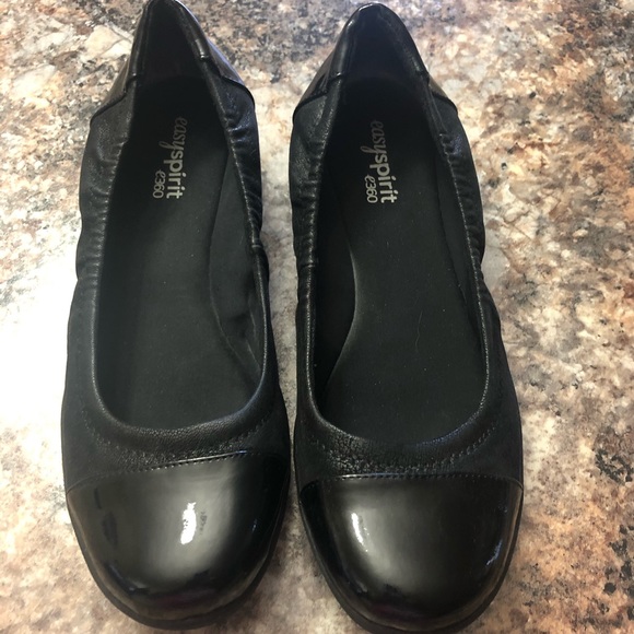 easy spirit flats e360